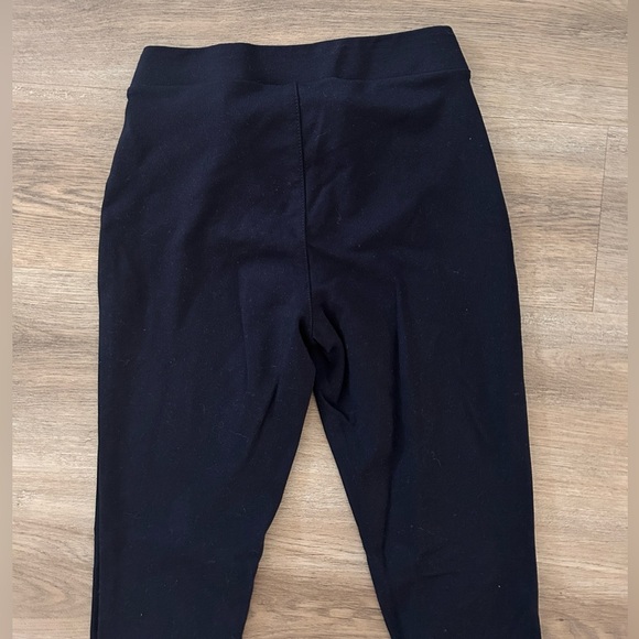 A.n.a Woman’s Leggings- EUC - Picture 3 of 4